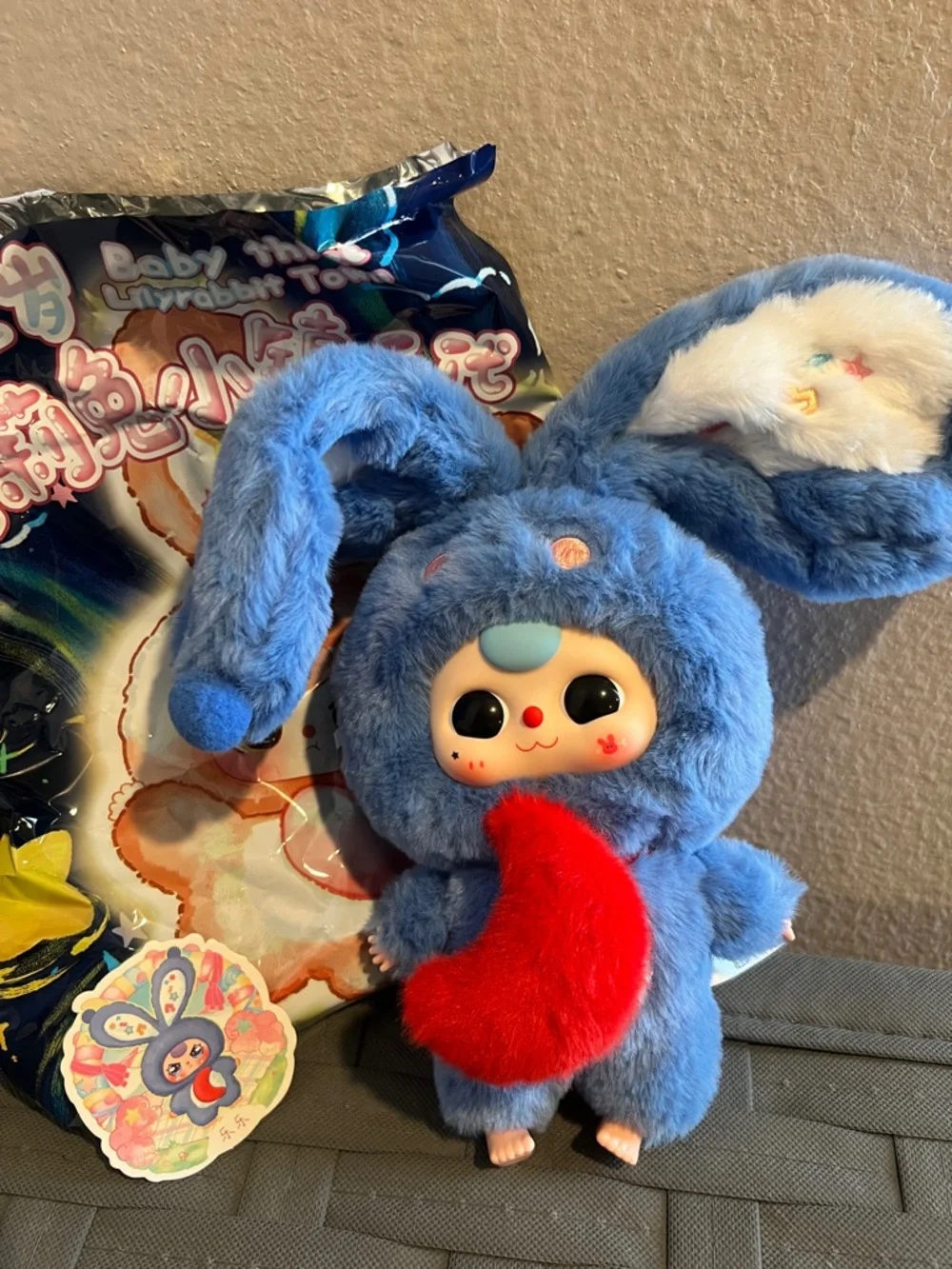Lily Rabbit Town V3 - Picture 2 of 5